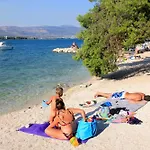 Seaside Family Friendly House With A Swimming Pool Arbanija, Ciovo - 24430 Casa vacanze