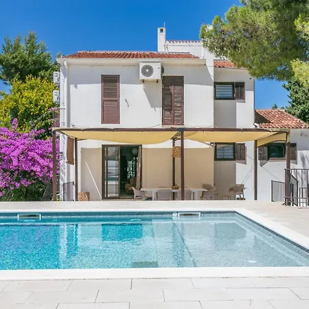 Seaside Family Friendly House With A Swimming Pool Arbanija, Ciovo - 24430 *