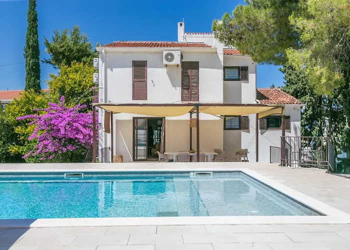 Seaside Family Friendly House With A Swimming Pool Arbanija, Ciovo - 24430 *